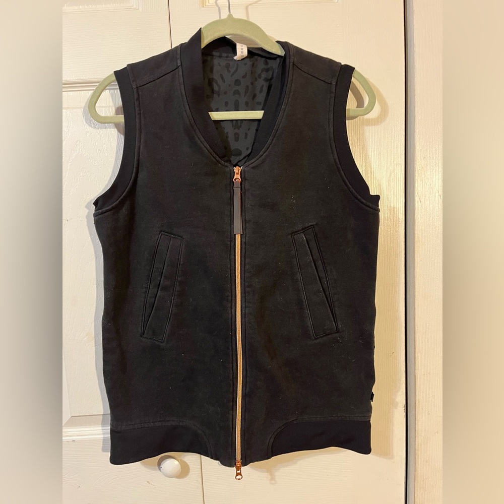 Lululemon Departure Vest Full Zip Size 4